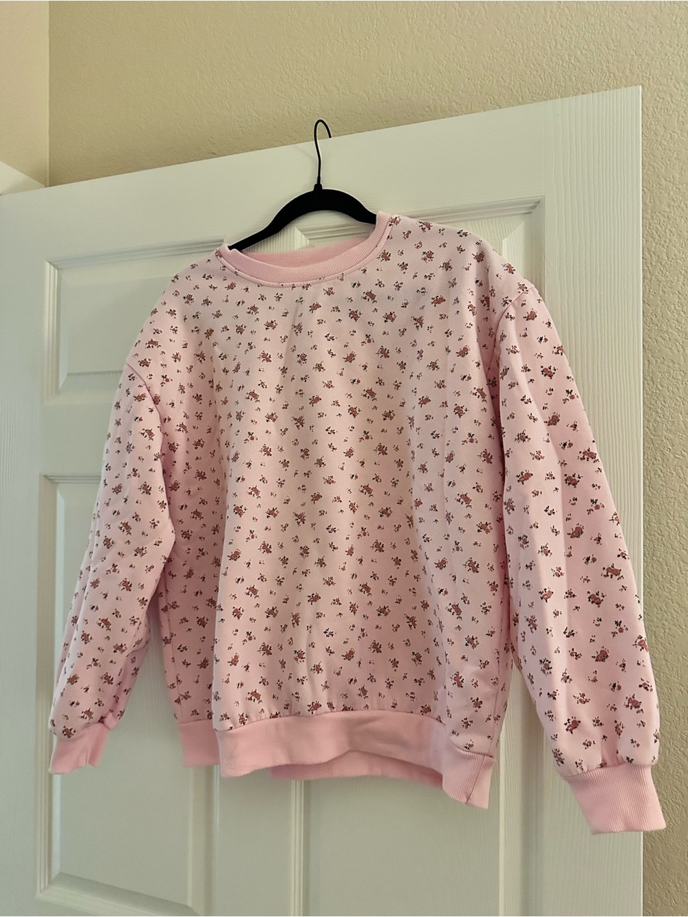 Amazon Pink Floral Crewneck Sweatshirt